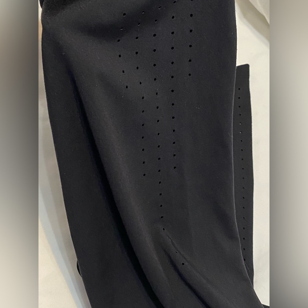 Victoria's Secret Womens Black Perforated Sport Leggings Size XL
